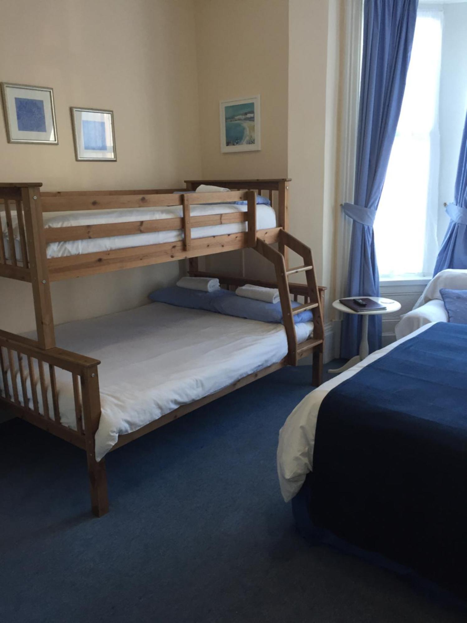 Marlow 3* Blackpool